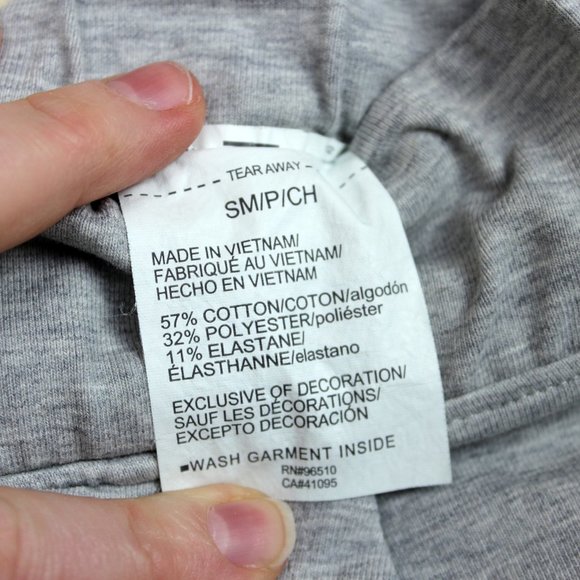 Under Armour Favorite Open Hem Side Split Pants size Small - Picture 6 of 6